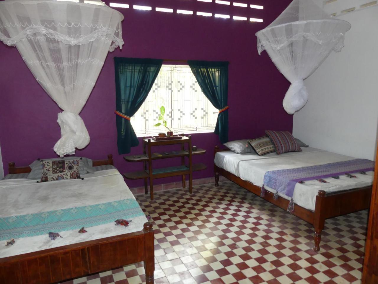 The Playground Bed & Breakfast Kampot Exterior photo