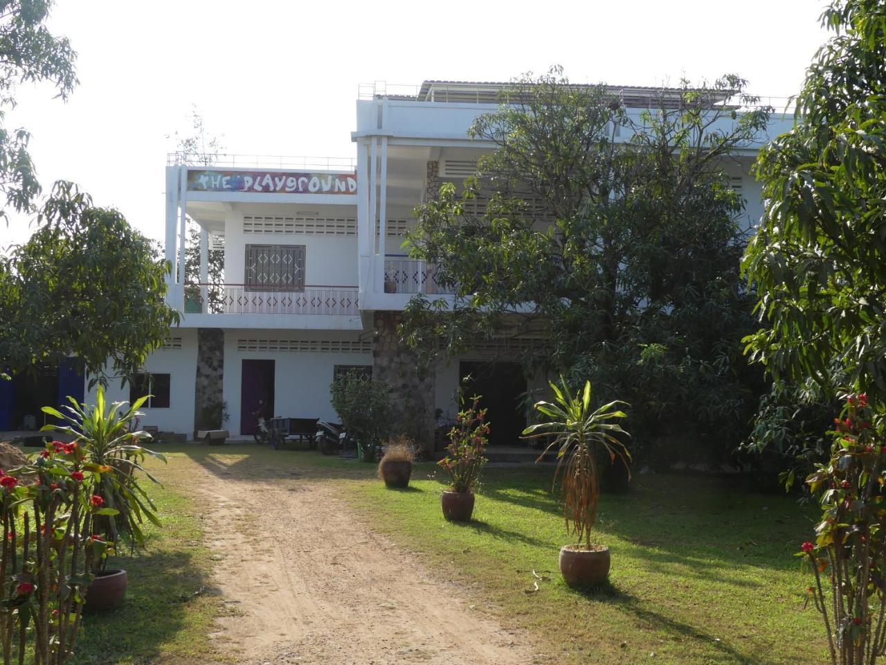 The Playground Bed & Breakfast Kampot Exterior photo