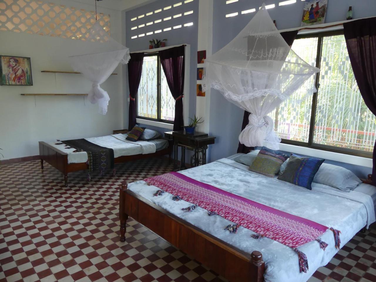 The Playground Bed & Breakfast Kampot Exterior photo