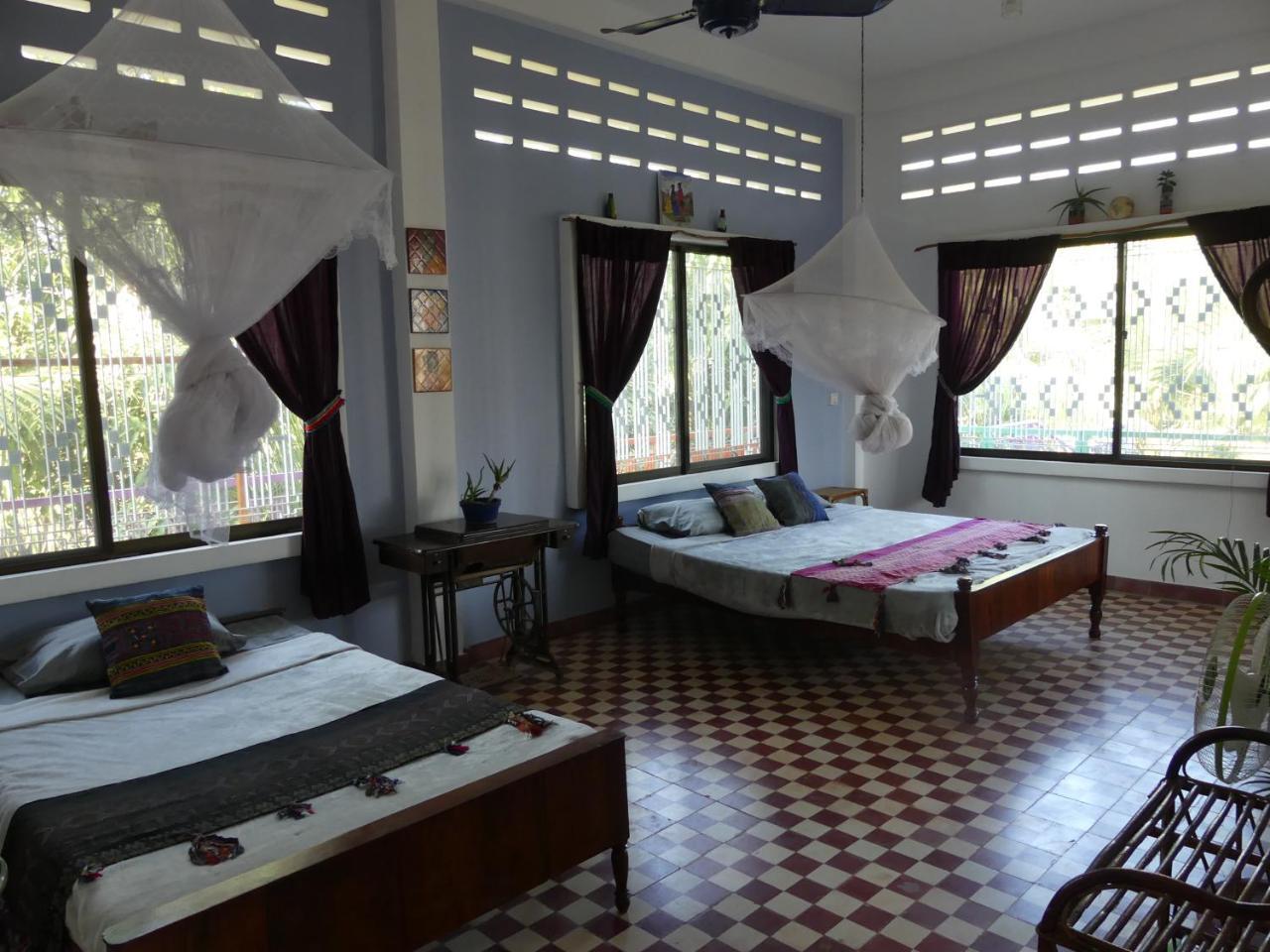 The Playground Bed & Breakfast Kampot Exterior photo