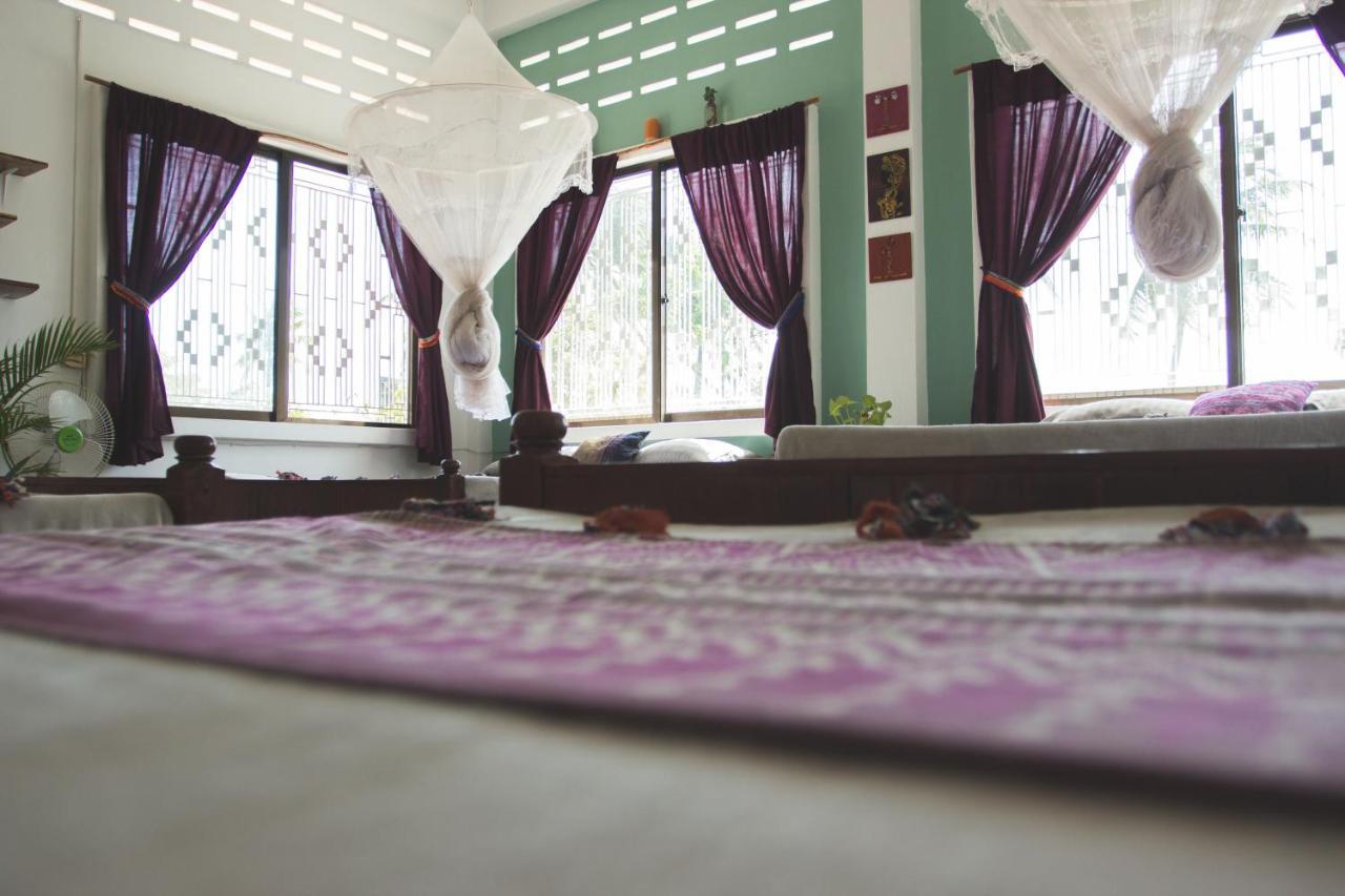The Playground Bed & Breakfast Kampot Exterior photo