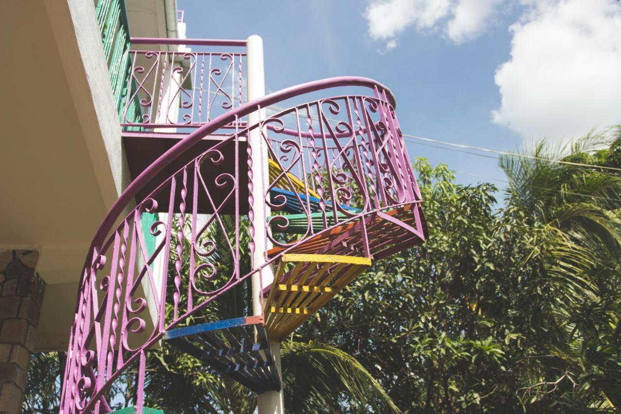 The Playground Bed & Breakfast Kampot Exterior photo