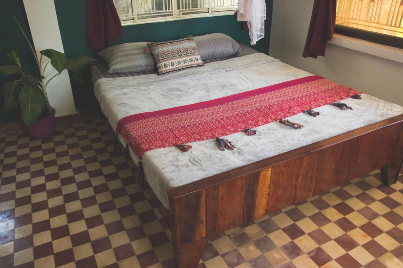 The Playground Bed & Breakfast Kampot Exterior photo