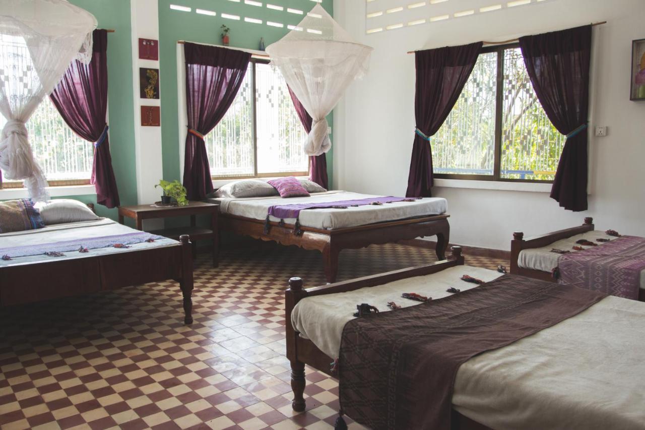 The Playground Bed & Breakfast Kampot Exterior photo