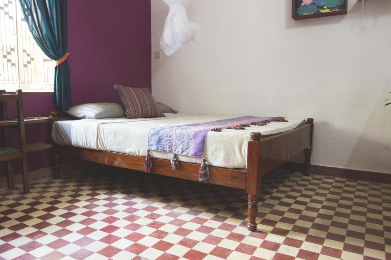 The Playground Bed & Breakfast Kampot Exterior photo